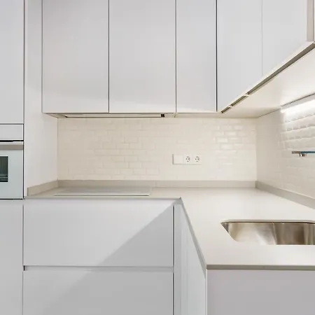 Apartamento Reformado Con Terraza, Wifi Y Parking Torremolinos